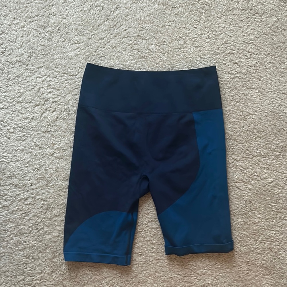 Color Blocked Fabletics Biker Shorts